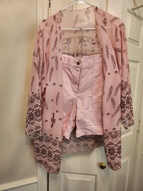 Light Pink N Brown Kimono and Shorts Set, No Tags Size 6